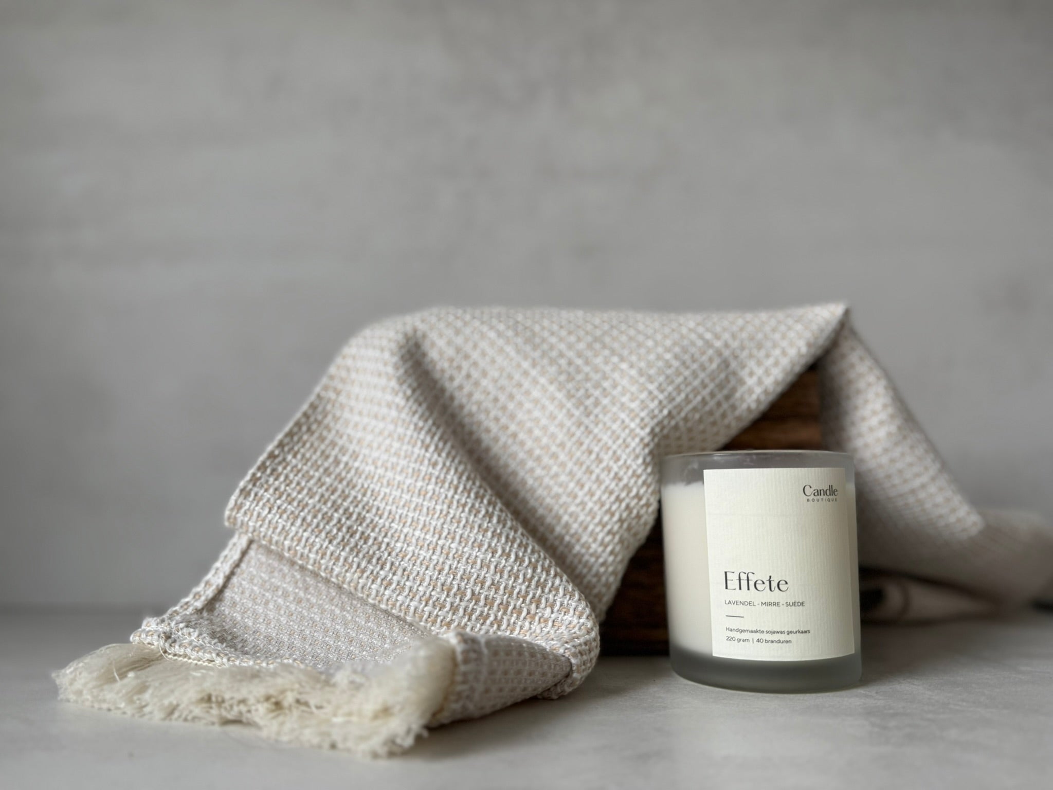 Effete Candle